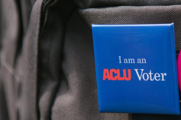 Voter button