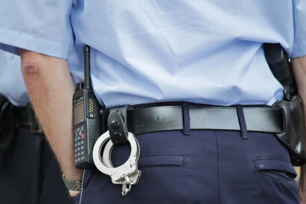 photo of the back of a police officer
